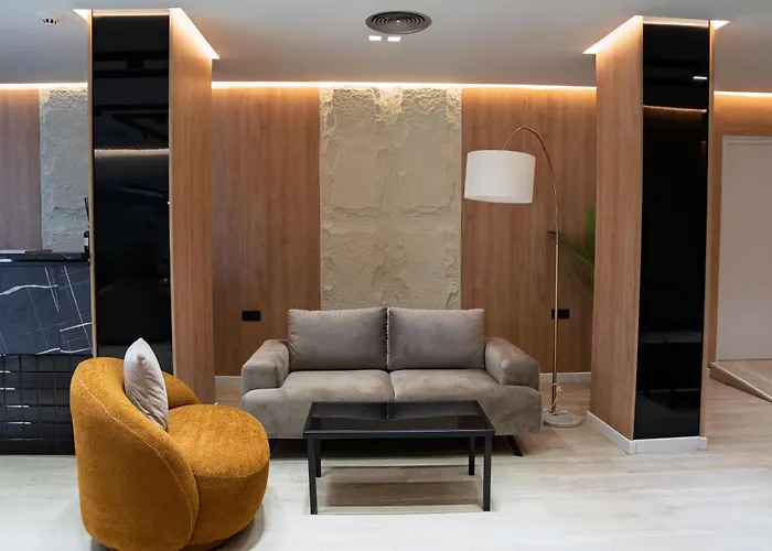 Mefolinkel Suits Lloret de Mar