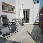 Hotel Mefolinkel Suits
